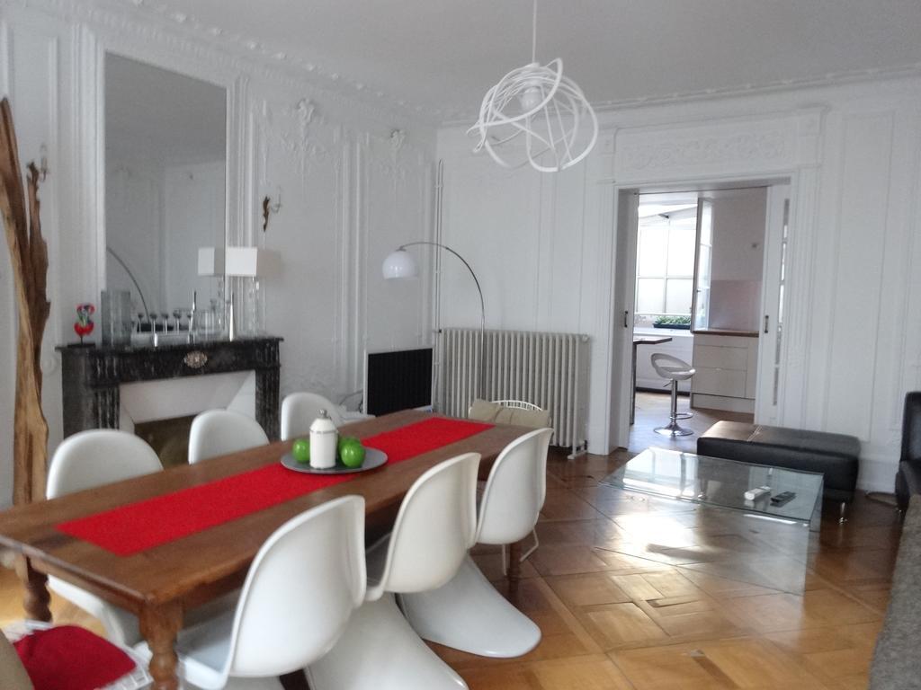 Les Serruriers - Appartement Spacieux Avec Terrasse & Parking ストラスブール エクステリア 写真