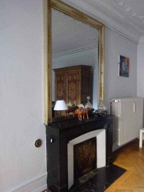 Les Serruriers - Appartement Spacieux Avec Terrasse & Parking ストラスブール エクステリア 写真